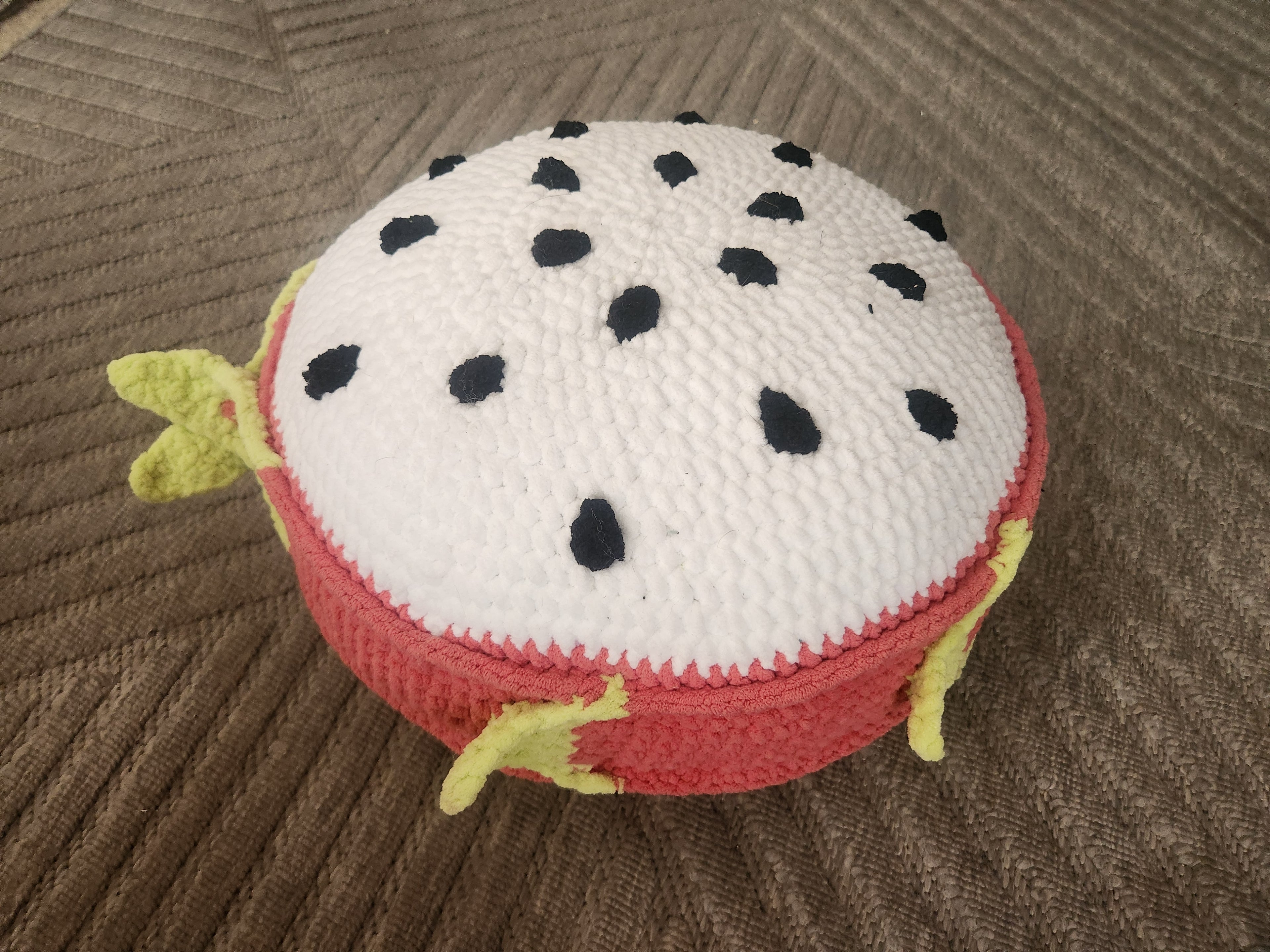 Dragonfruit Slice Pillow