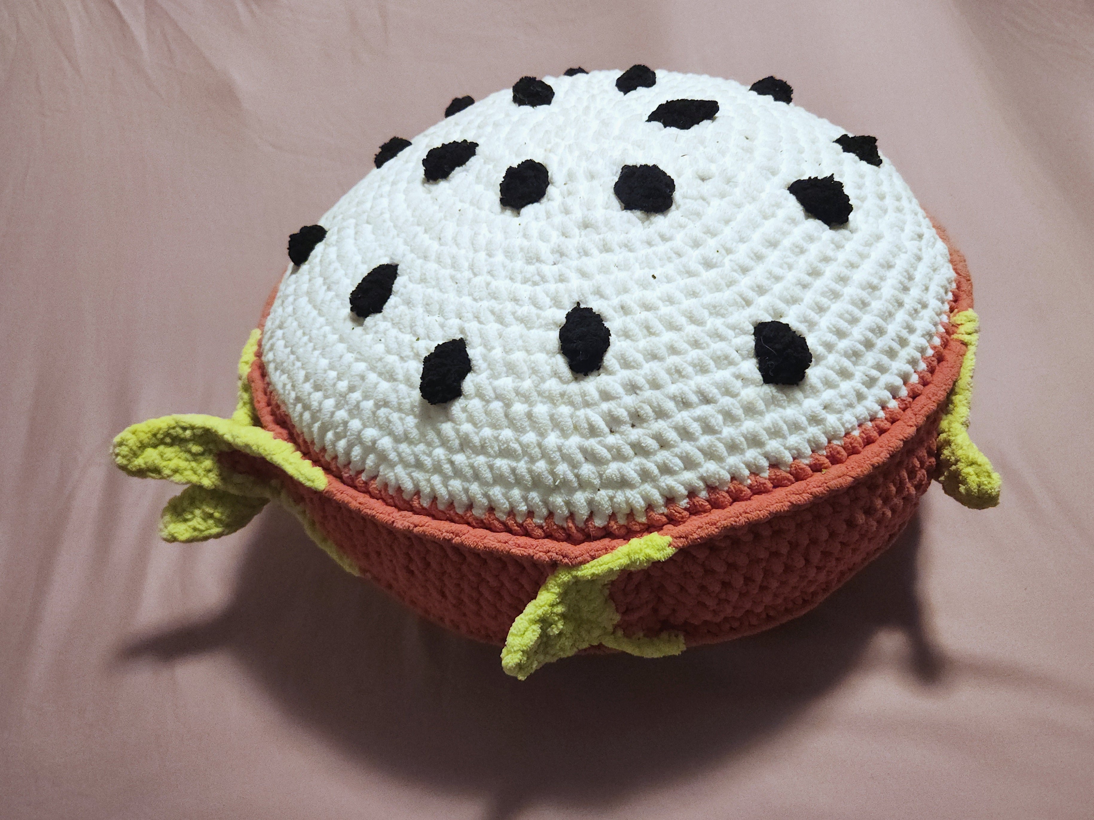 Dragonfruit Slice Pillow